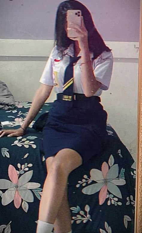 Cerita Porno Bercinta Dengan Gadis SMP