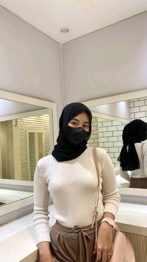 Cerita Porno Ngentot Aura Kasih