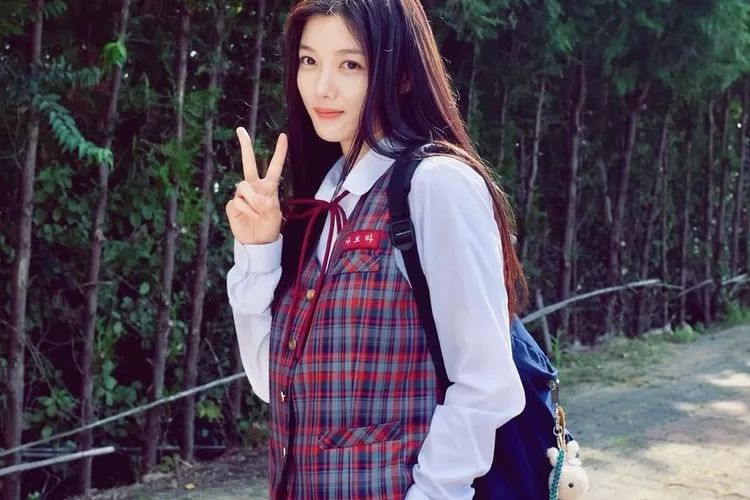 Kim Yoo Jung Itu Siapa? Ini Biodata dan Profil Lengkap Instagram, Agama