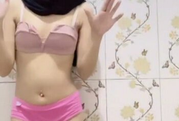 9QcP2uOhAHKOztI215JY