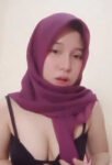NAY HIJAB Horny Ngocok