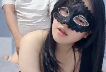 UmhlHfdLNf4KGTKZMWrk